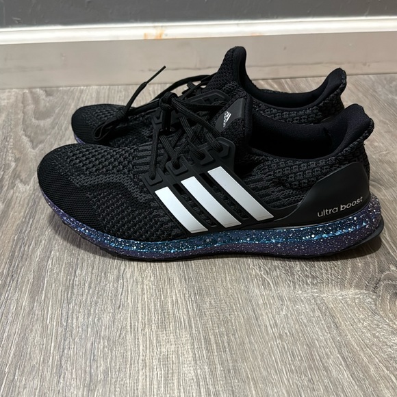 Adidas Ultra Boost DNA 5.0 - Picture 3 of 8